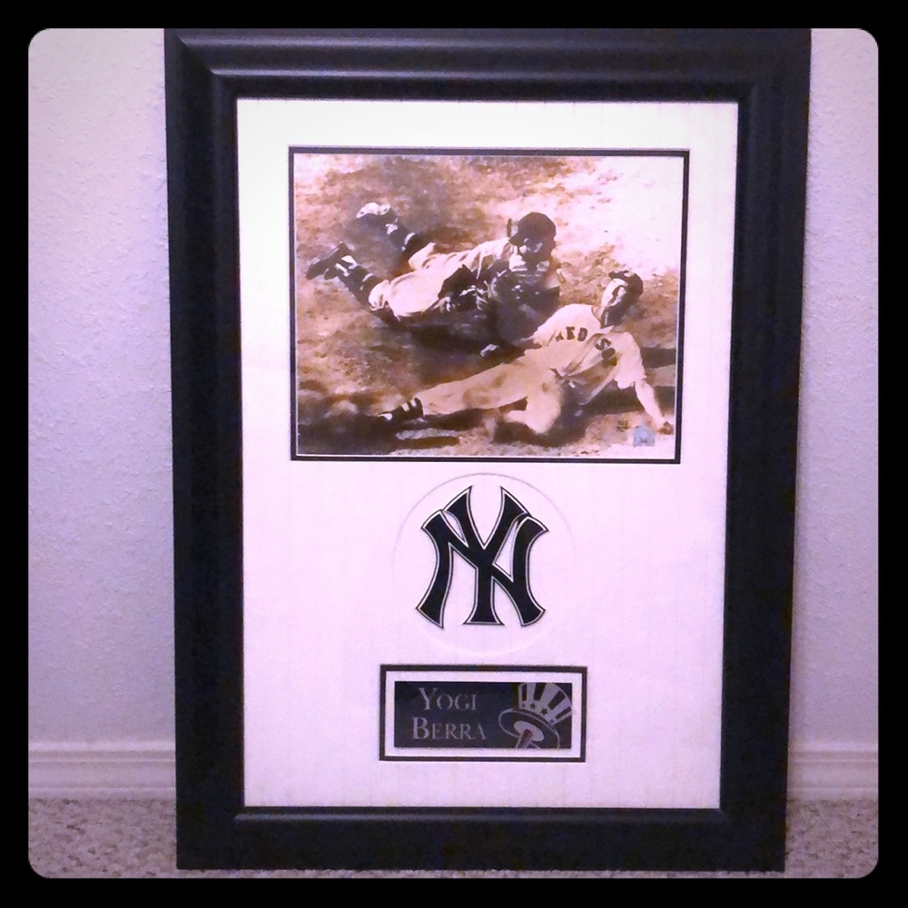Authentic New York Yankee Memorabilia Yogi Berra
